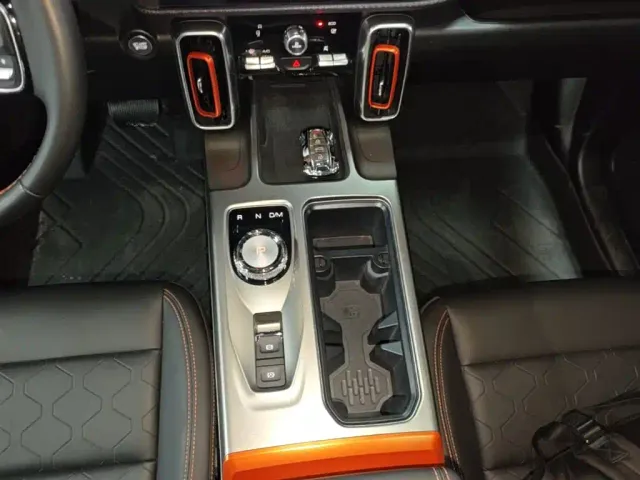 Haval Big Dog — Фото автомобиля 13