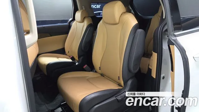 Kia Carnival 4th Gen — Фото автомобиля 18