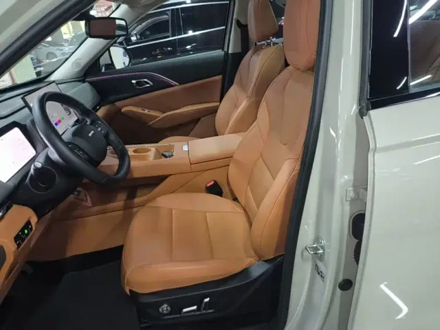 Haval Xiaolong MAX — Фото автомобиля 14