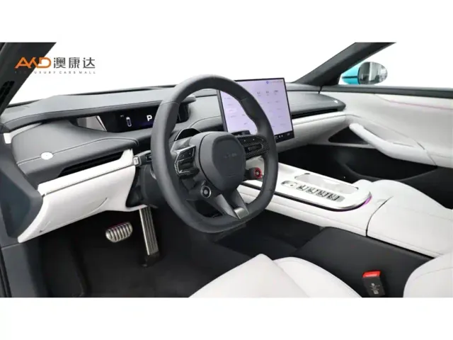 Xiaomi SU7 — Фото автомобиля 6