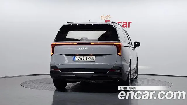 Kia Carnival 4th Gen — Фото автомобиля 4