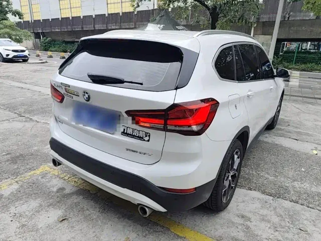 BMW X1 — Фото автомобиля 6