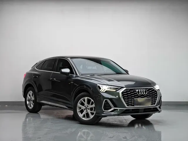 Audi Q3 Sportback — Фото автомобиля 3