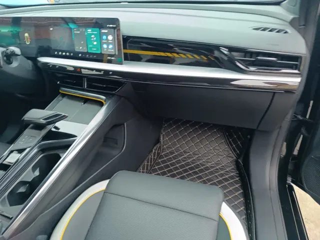 MG 5 Scorpio — Фото автомобиля 13