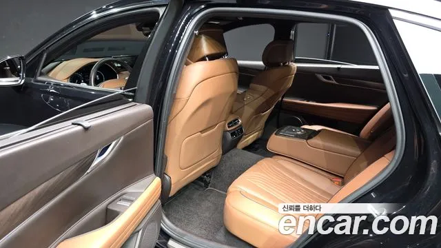 Genesis G80 Бензин 3.5 турбо AWD — Фото автомобиля 12