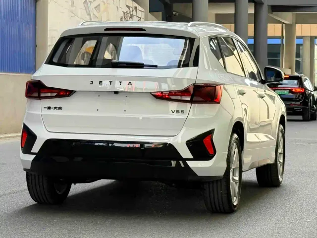 Jetta VS5 — Фото автомобиля 4