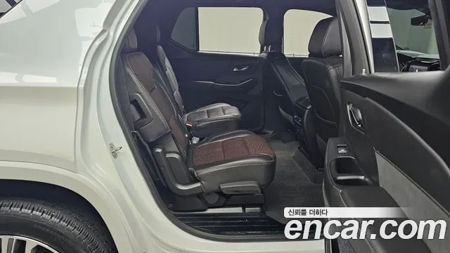 ChevroletGMDaewoo Traverse Traverse 3.6 AWD High Country — Фото автомобиля 12