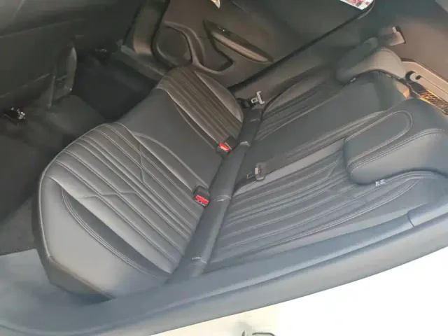 Peugeot 2008 — Фото автомобиля 16