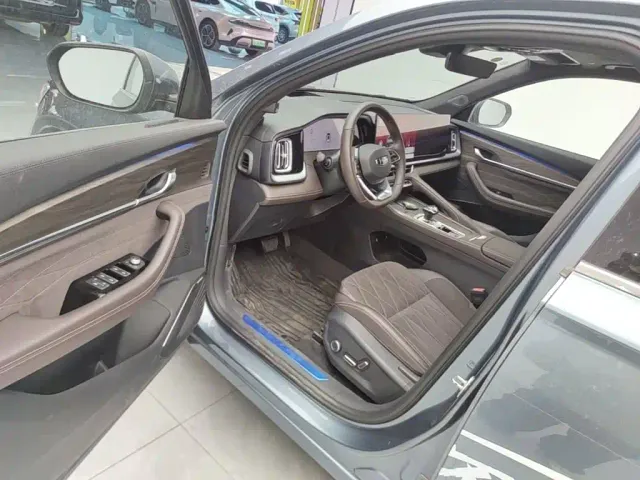 Geely Xingyue L — Фото автомобиля 15