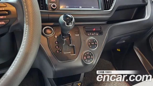 Kia RAY Новый Kia Ray Prestige — Фото автомобиля 9