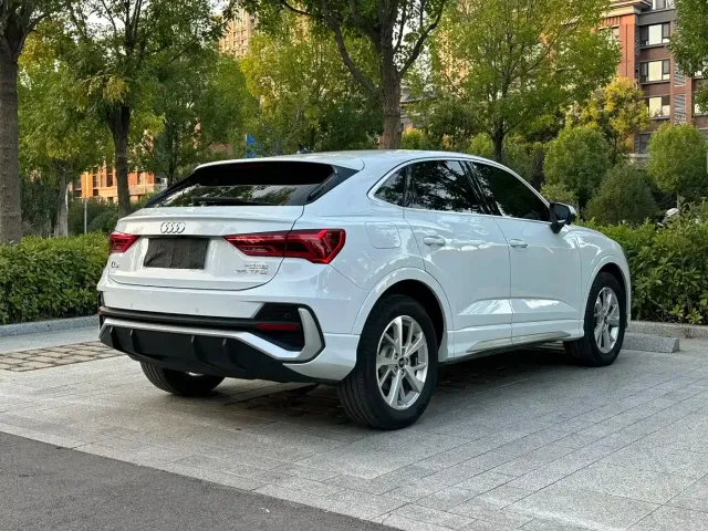 Audi Q3 Sportback — Фото автомобиля 4