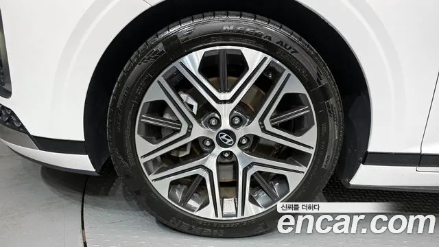 Hyundai Grandeur GN7 — Фото автомобиля 5