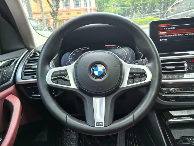 BMW X3 — Фото автомобиля 11