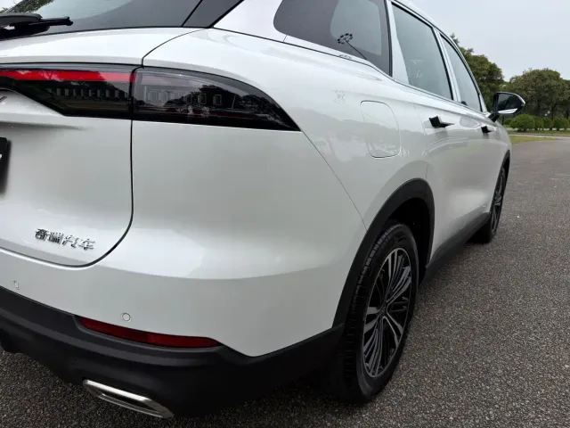 Chery Tiggo 9 — Фото автомобиля 23