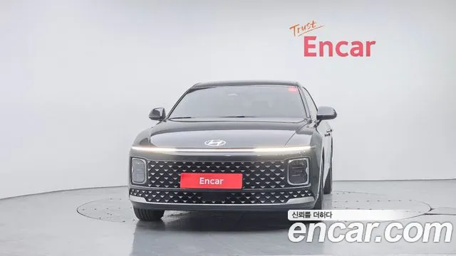 Hyundai Grandeur Grandeur (GN7) 2.5 Бензин 2WD — Фото автомобиля 2