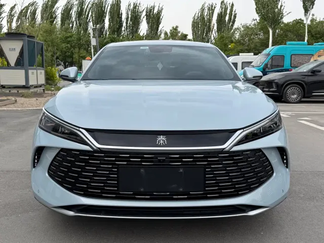 BYD Qin L — Фото автомобиля 2