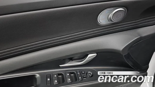 Hyundai AVANTE Новый Avante (CN7) — Фото автомобиля 18