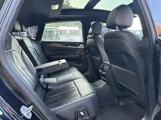 BMW 6 Series Gran Turismo — Фото автомобиля 9