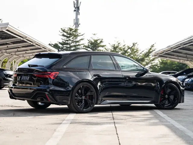 Audi RS 6 — Фото автомобиля 3