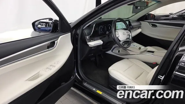 Hyundai Grandeur Grandeur (New) — Фото автомобиля 15