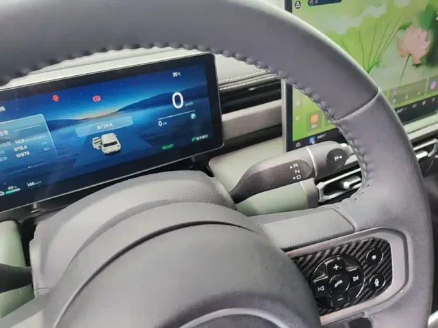 Baojun Yep Plus — Фото автомобиля 13
