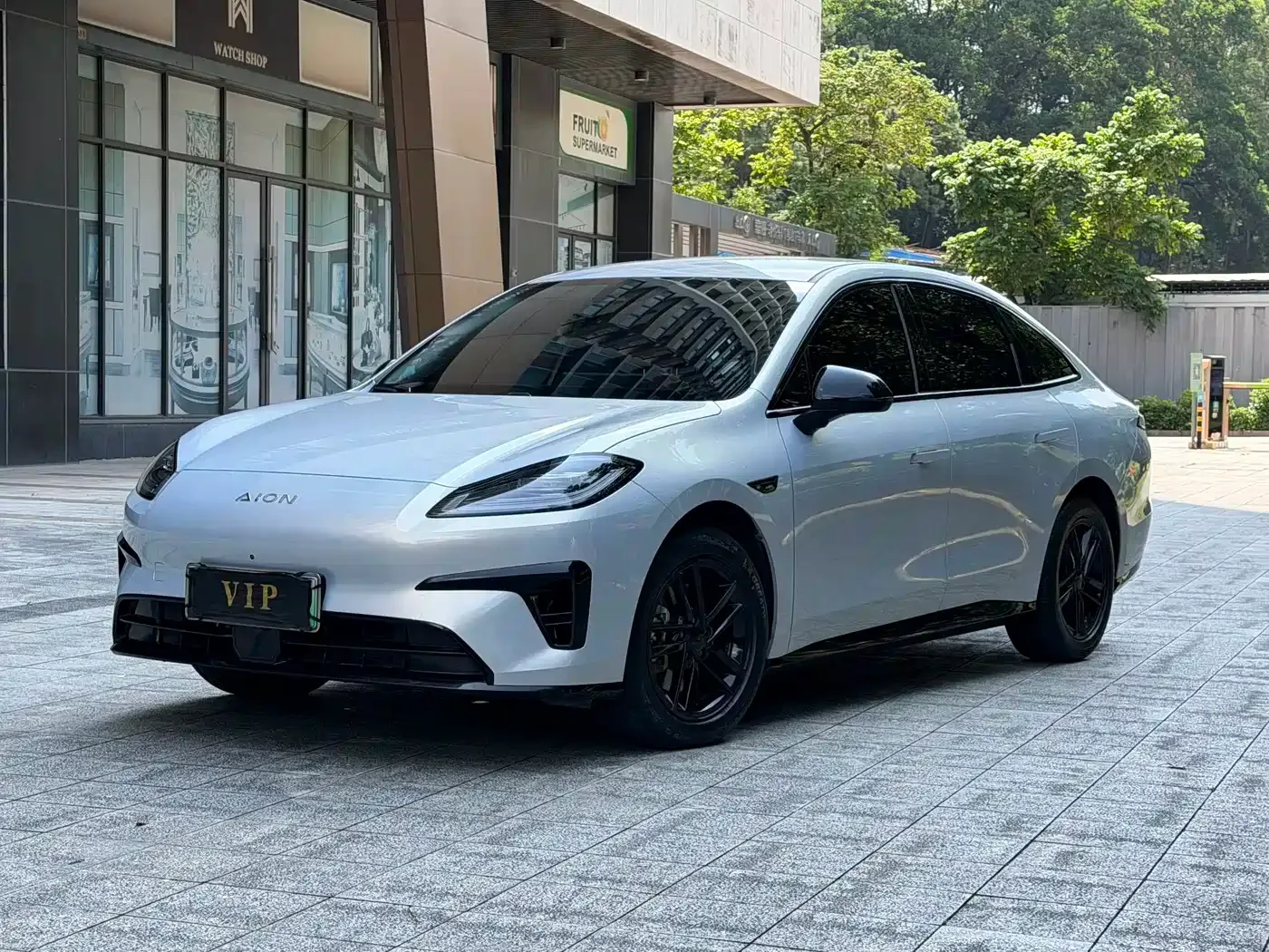 Фотография автомобиля — GAC Aion RT
