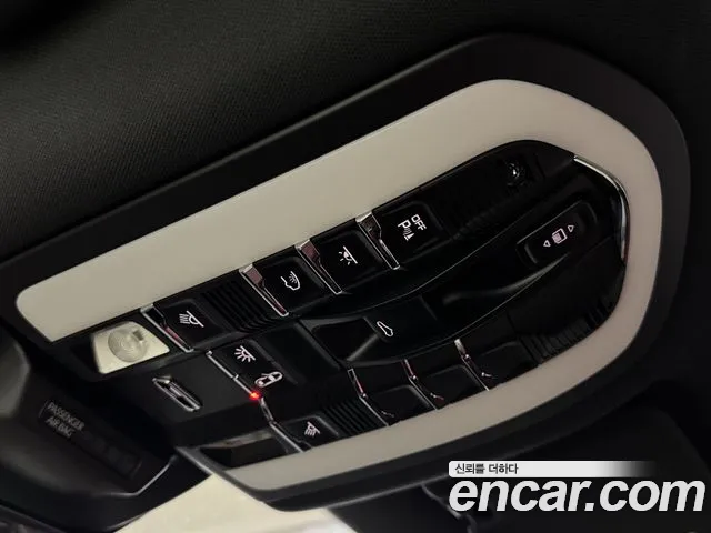 Porsche Macan — Фото автомобиля 20
