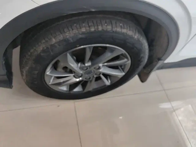 Geely Binyue — Фото автомобиля 24