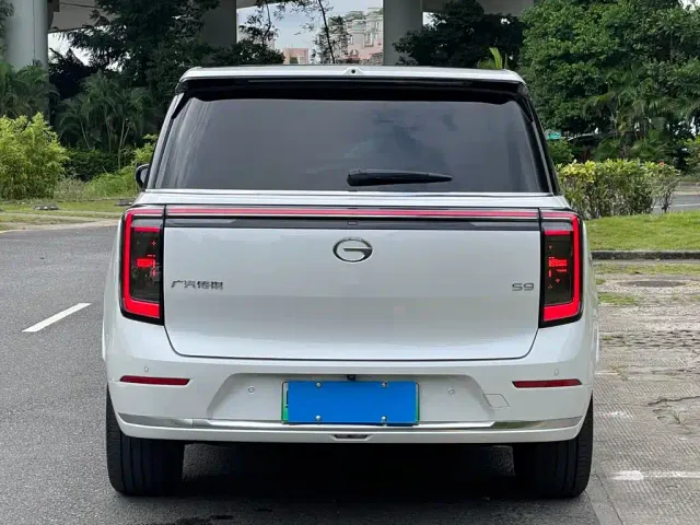 GAC Trumpchi Xiangwang S9 — Фото автомобиля 24