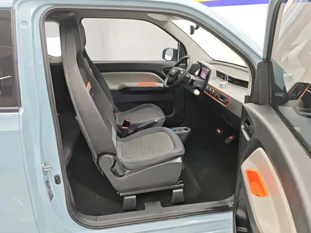 Wuling Hongguang Mini EV — Фото автомобиля 8