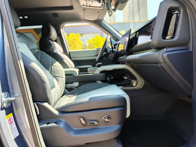 BYD FangChengBao Leopard 5 — Фото автомобиля 14