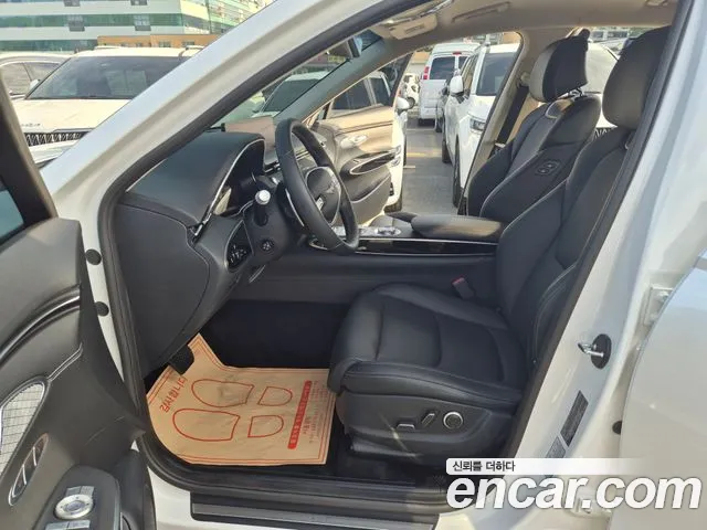 Genesis GV70 2.5T Бензин AWD — Фото автомобиля 9