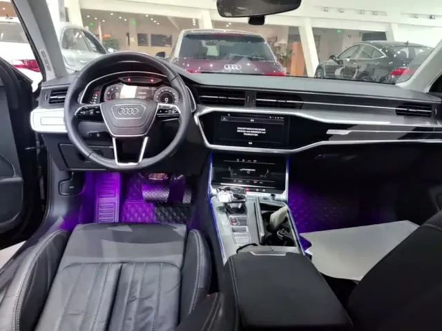 Audi A6L — Фото автомобиля 9