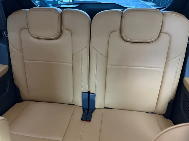 Li Auto ONE — Фото автомобиля 8
