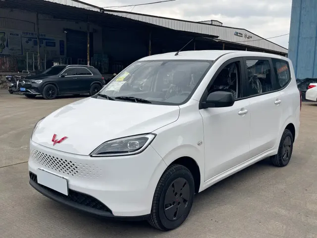 Фотография автомобиля — Wuling Hongguang