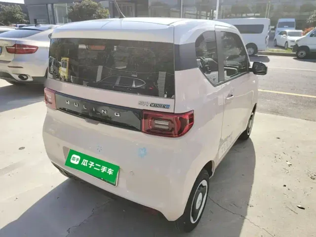 Wuling Hongguang Mini EV — Фото автомобиля 6