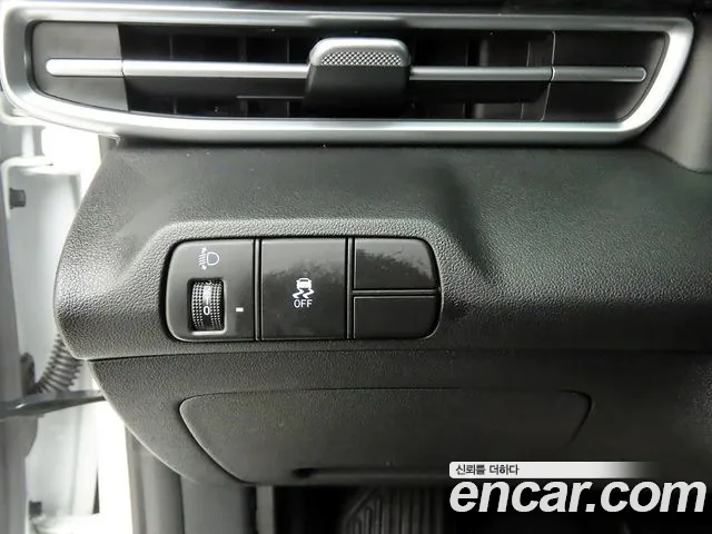 Hyundai Avante CN7 — Фото автомобиля 16