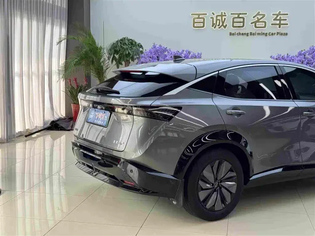 Nissan Ariya — Фото автомобиля 6