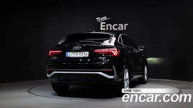 Audi Q3 35 TDI quattro Premium Sportback — Фото автомобиля 4