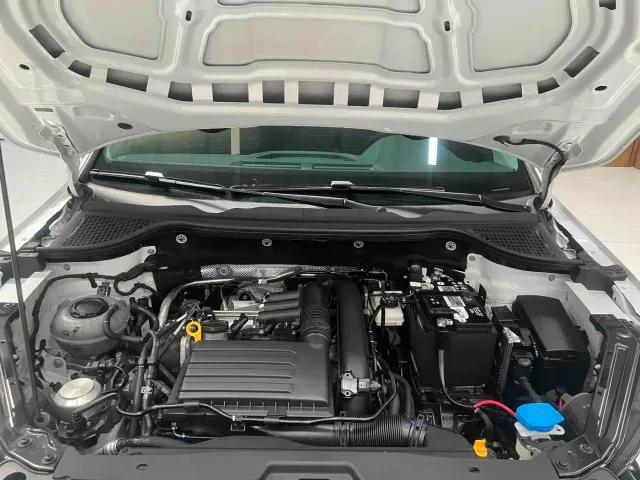 Skoda Karoq — Фото автомобиля 17