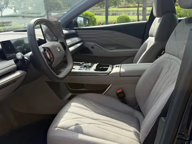 Geely Galaxy Xingyao 8 — Фото автомобиля 10