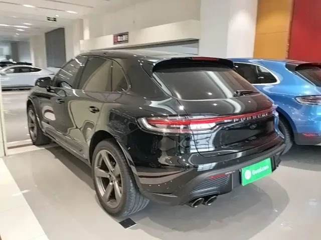 Porsche Macan — Фото автомобиля 4