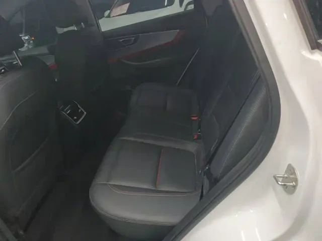 Chery Tiggo 7 2022 Model Super Edition 1.5T CVT Super Hero+ — Фото автомобиля 16