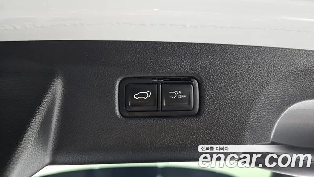 Kia Carnival Generation 4 — Фото автомобиля 23