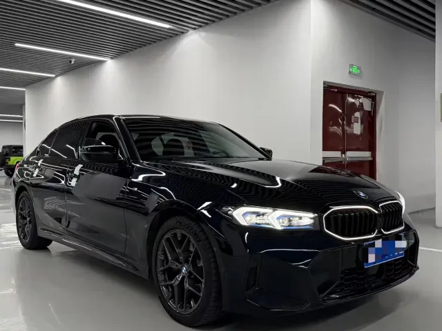 BMW 3 Series — Фото автомобиля 3