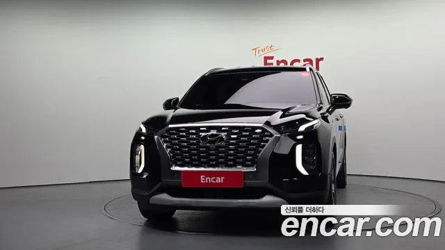 Hyundai Palisade Palisade Дизель 2.2 2WD — Фото автомобиля 3