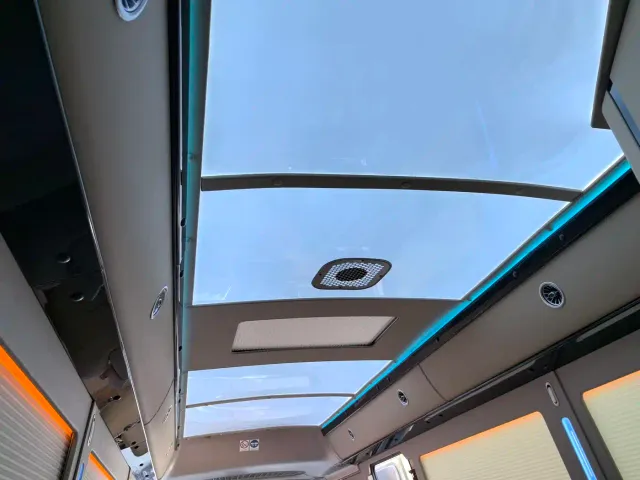 Toyota Coaster — Фото автомобиля 12