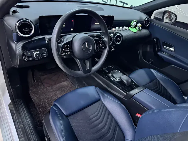 Mercedes-Benz A-Class — Фото автомобиля 13