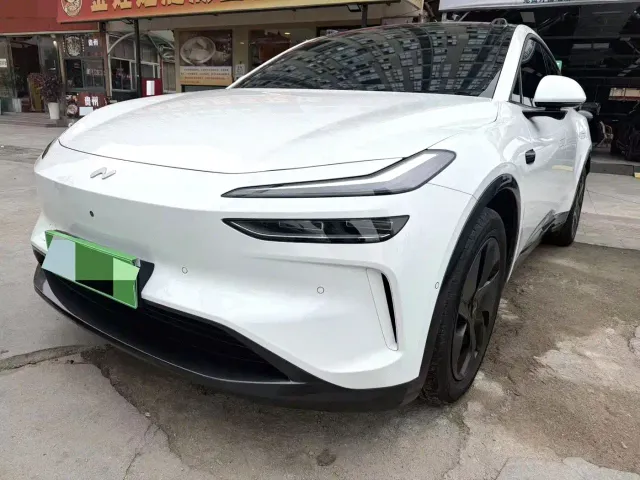 Фотография автомобиля — Onvo L60