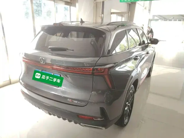Changan CS75 Plus — Фото автомобиля 6